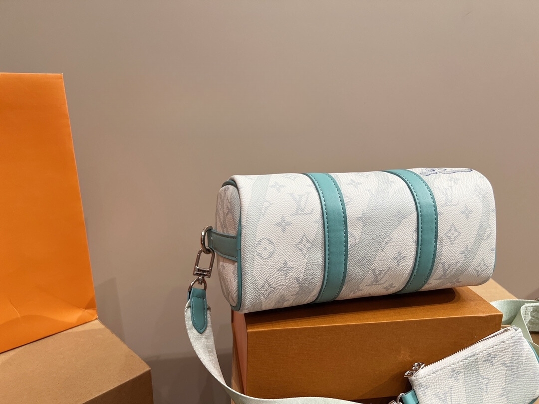 LV KEEPALL BANDOULIERE TRAVEL BAG 25CM M22527