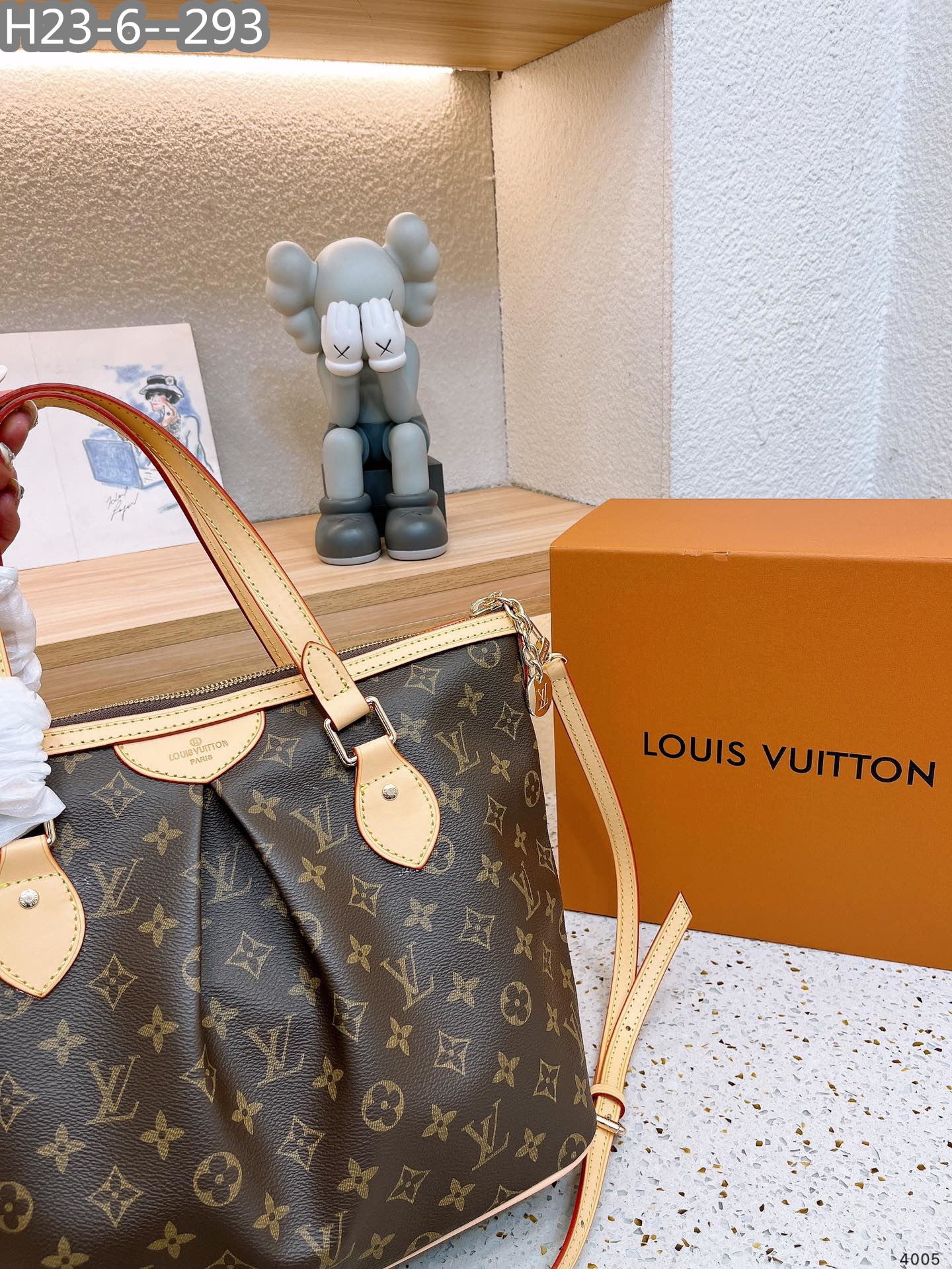 LV PALERMO PM MONOGRAM SHOULDER BAG 31CM