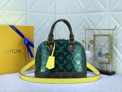 LV ALMA BB MONOGRAM VERNIS DEEP GREEN 25CM