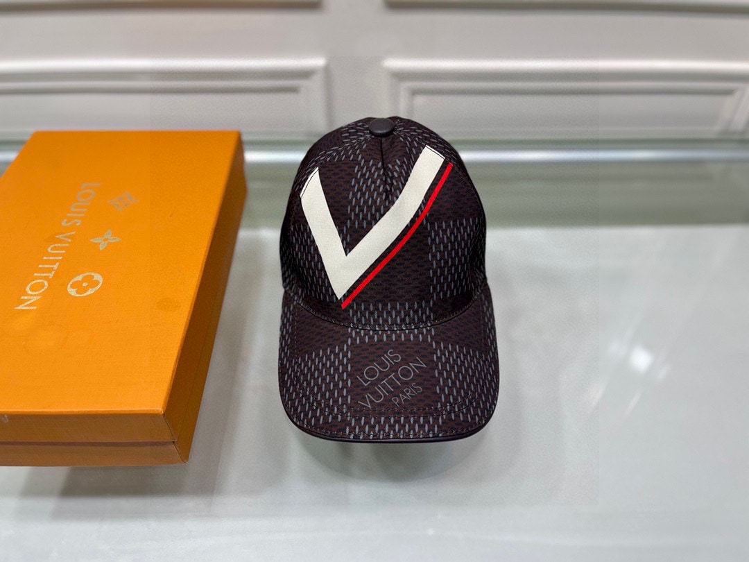LV DAMIER AZUR CAP BROWN