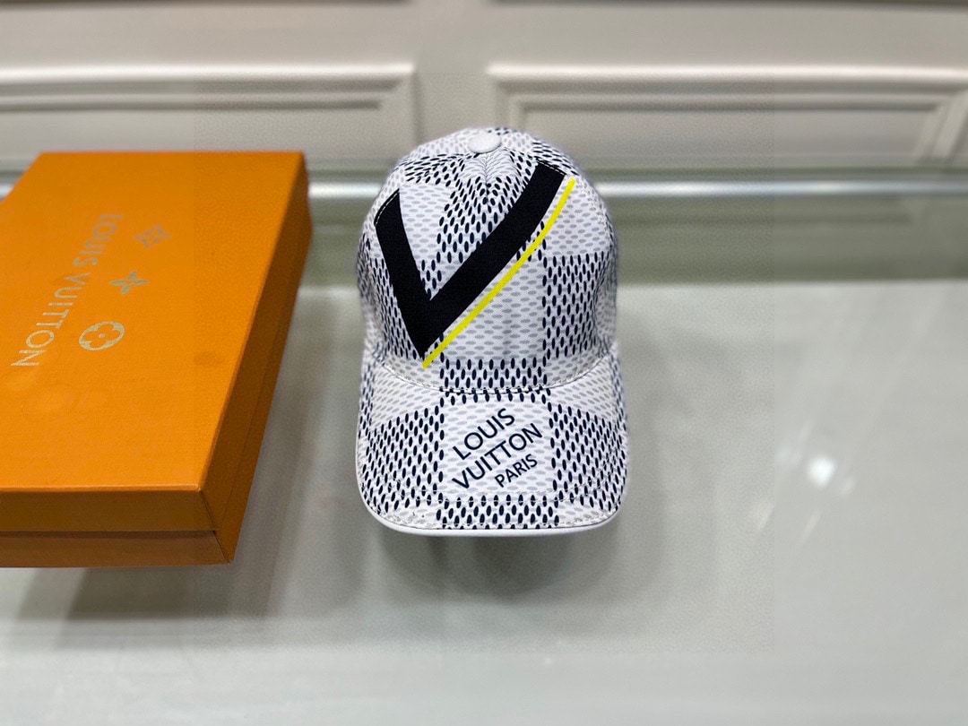 LV DAMIER AZUR CAP WHITE