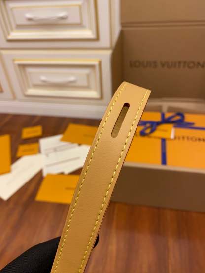 M52294 Boite Chapeau souple shoulder bag Crossbody monogram brown