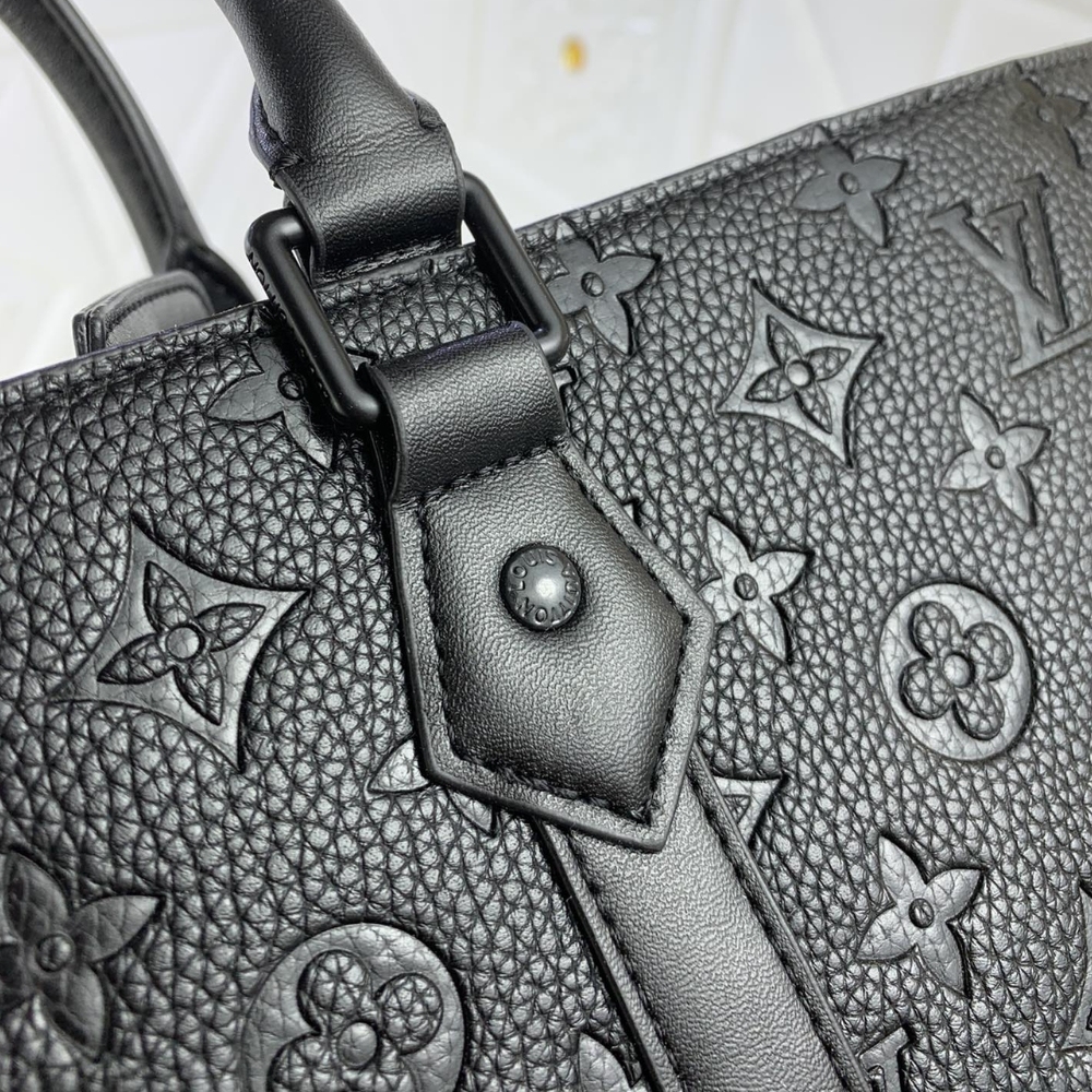 LV SAC PLAT 24H BLACK 41CM M24786