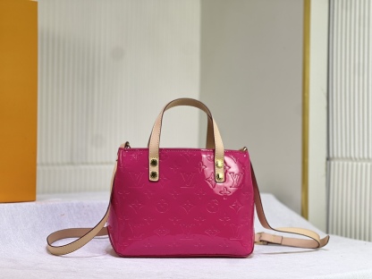 LV READE PM MONOGRAM VERNIS PINK 22CM M24028