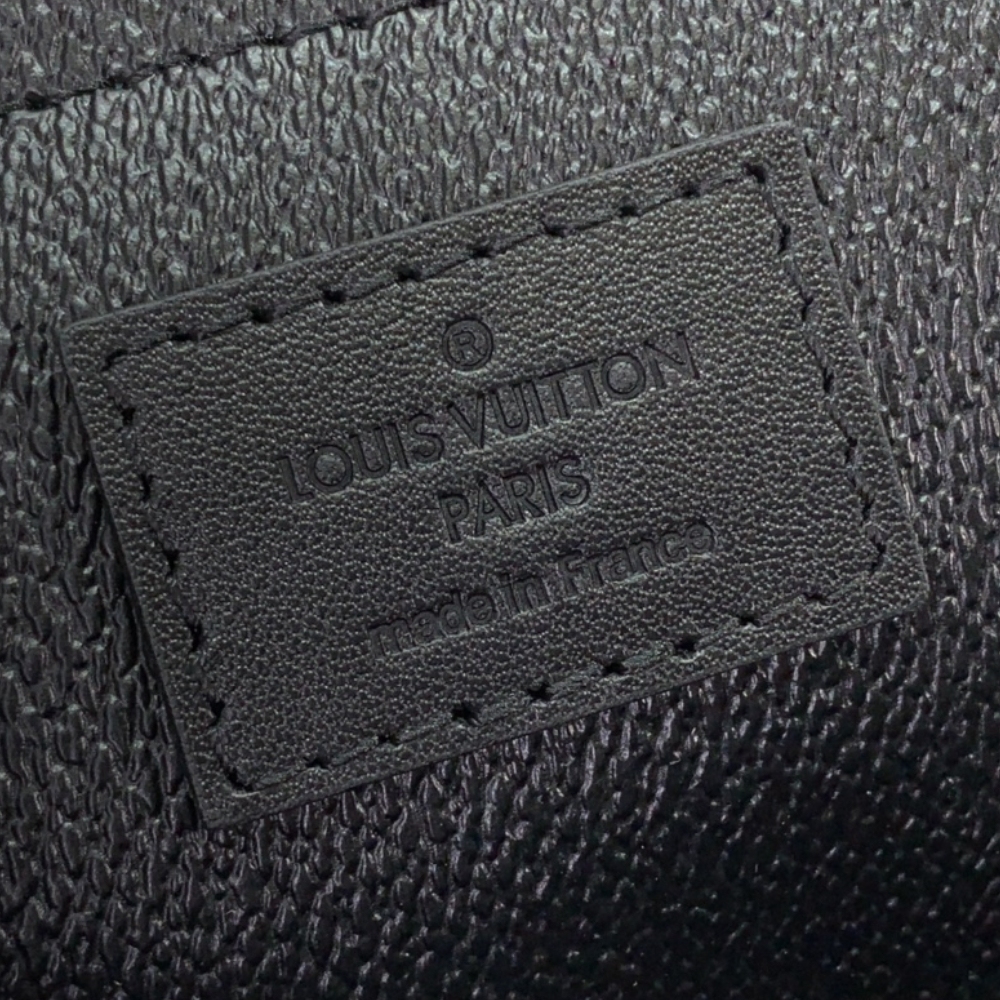 LV TOILETRY BAG MONOGRAM ECLIPSE CANVAS BLACK 24CM M11508