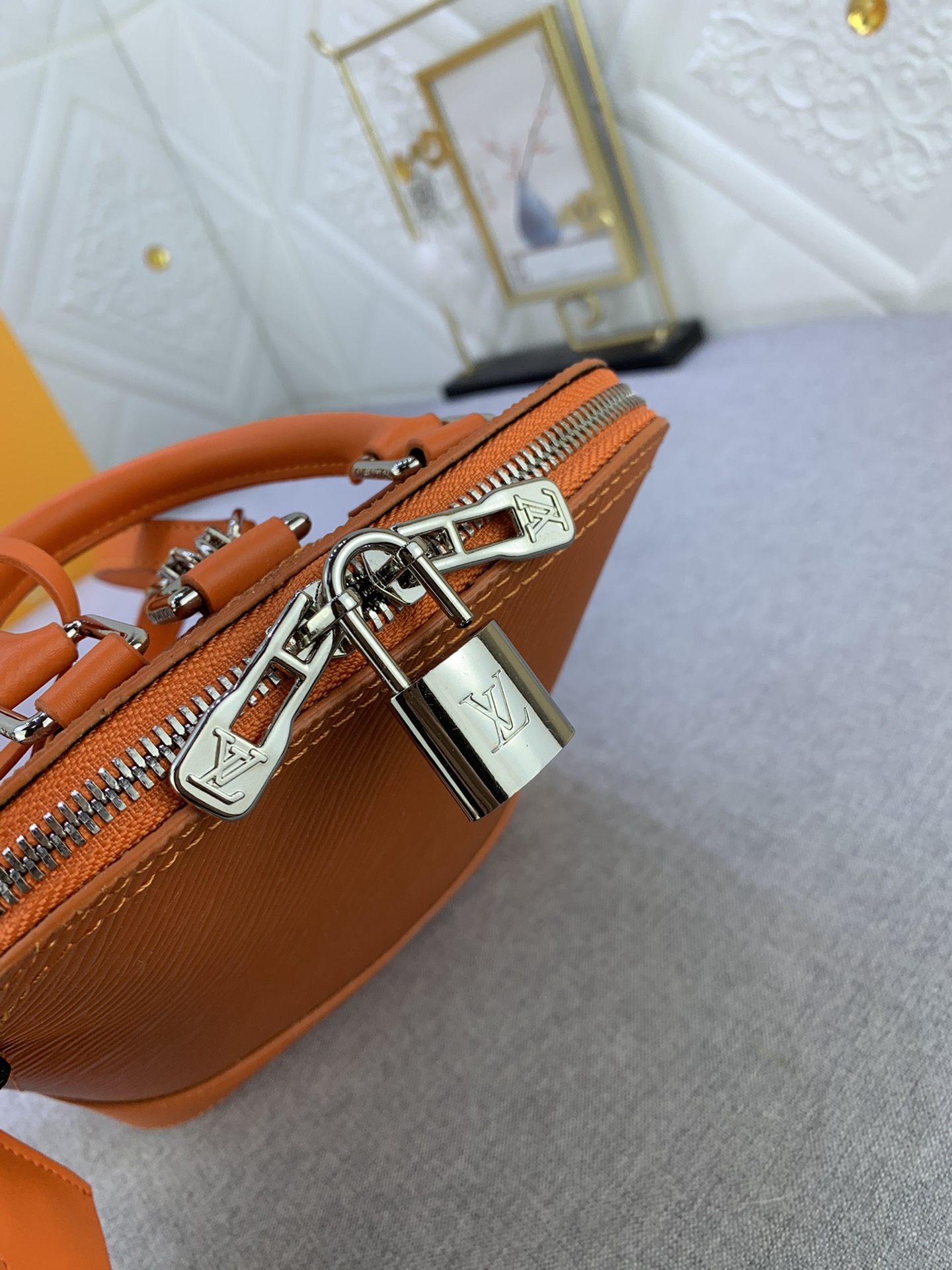 LV ALMA BACKPACK EPI LEATHER ORANGE 20CM M25104
