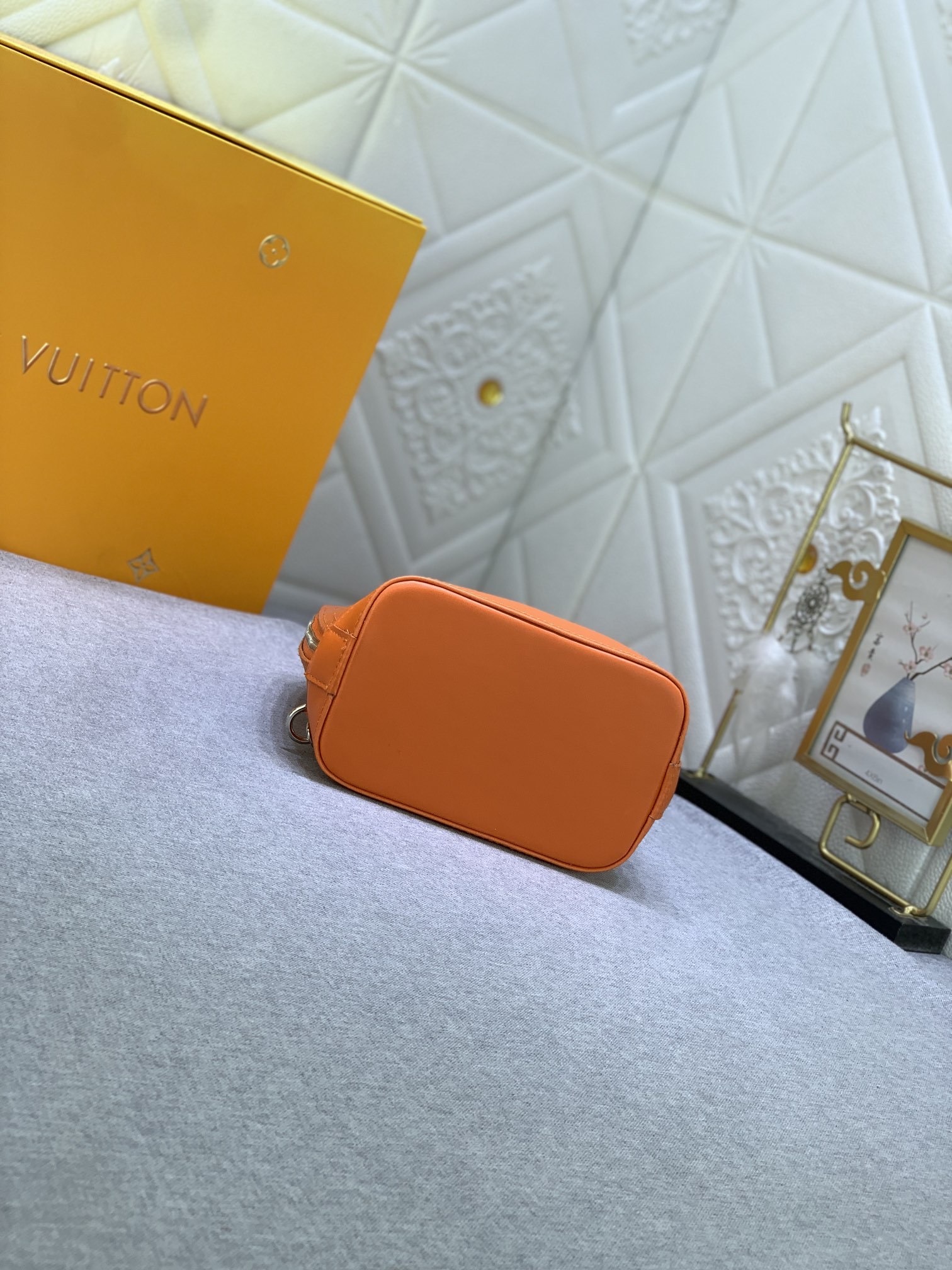 LV ALMA BACKPACK EPI LEATHER ORANGE 20CM M25104