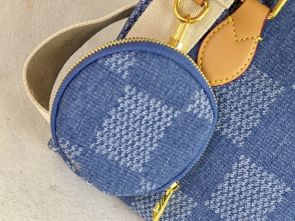 LV ONTHEGO PM DENIM BLUE 25CM