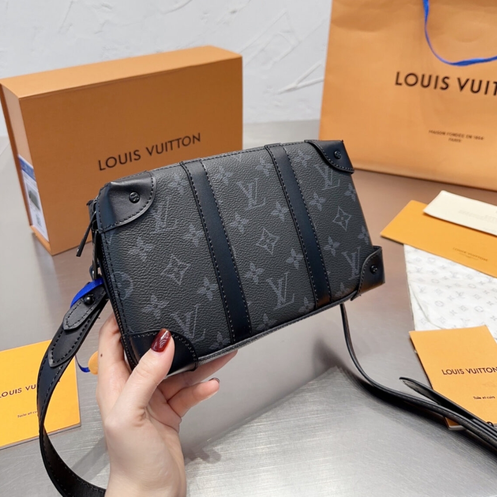LV SOFT TRUNK MONOGRAM ECLIPSE CANVAS BLACK 23CM M69838