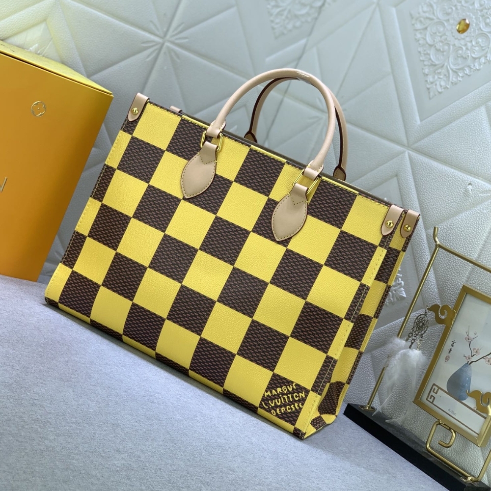 LV ON THE GO MM DAMIER YELLOW 34CM