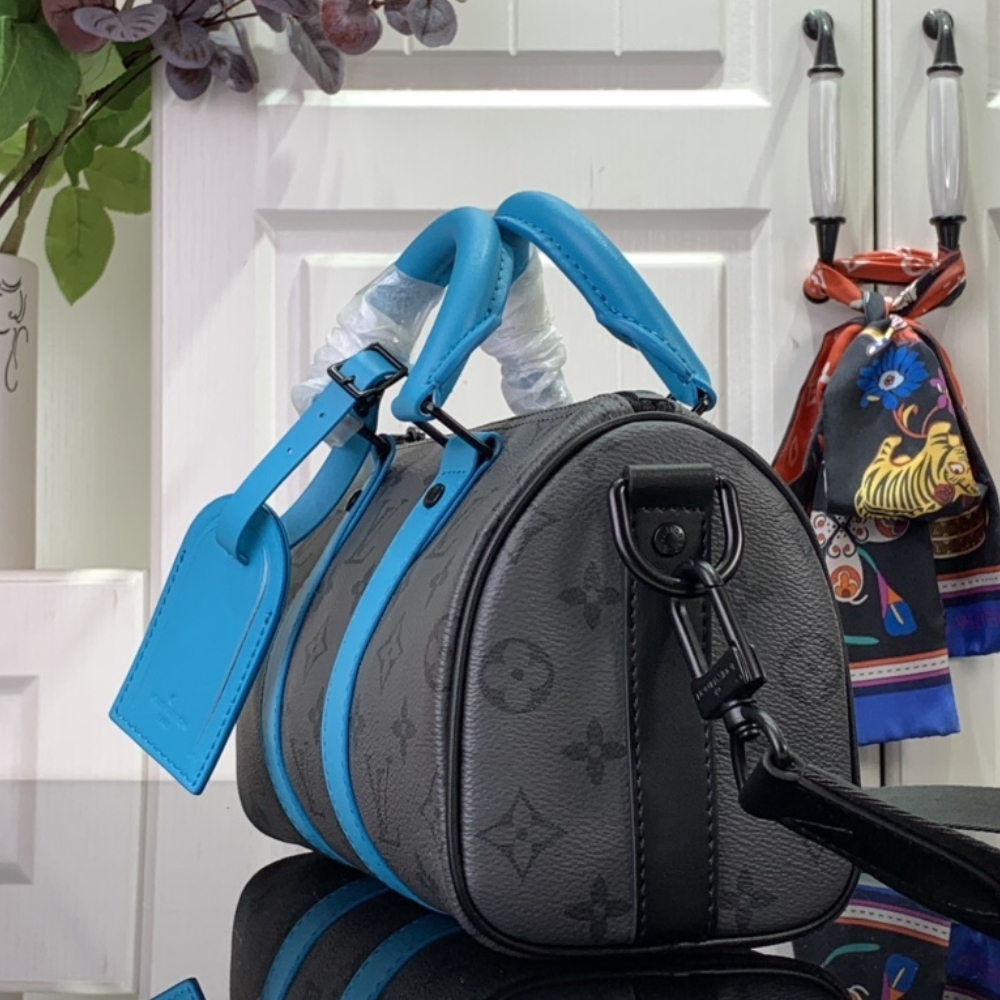 LV KEEPALL BANDOULIÈRE 25 MONOGRAM ECLIPSE REVERSE TURQUOISE 25CM M11645