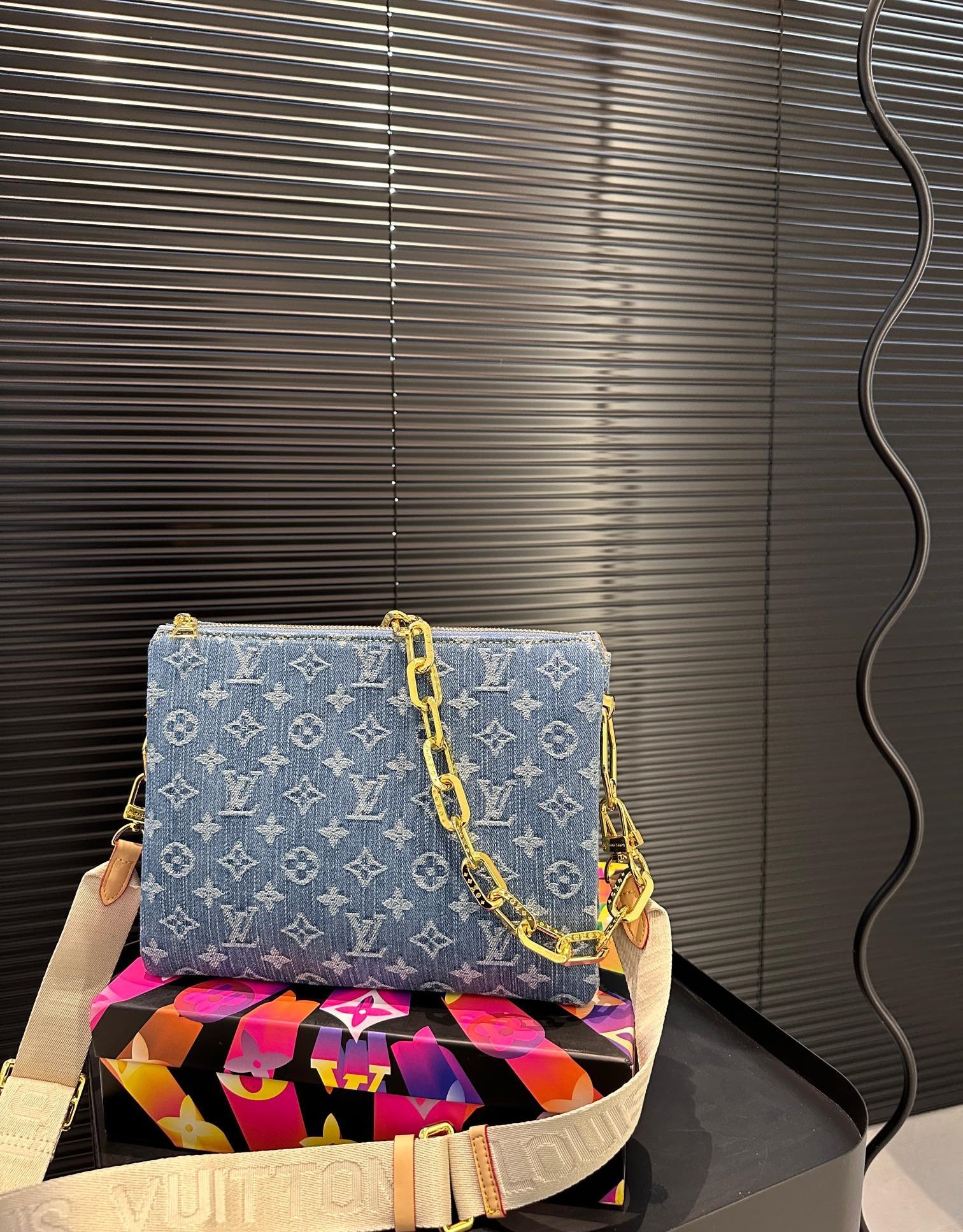 LV COUSSIN PM BAG DENIM BLUE 26CM M24564