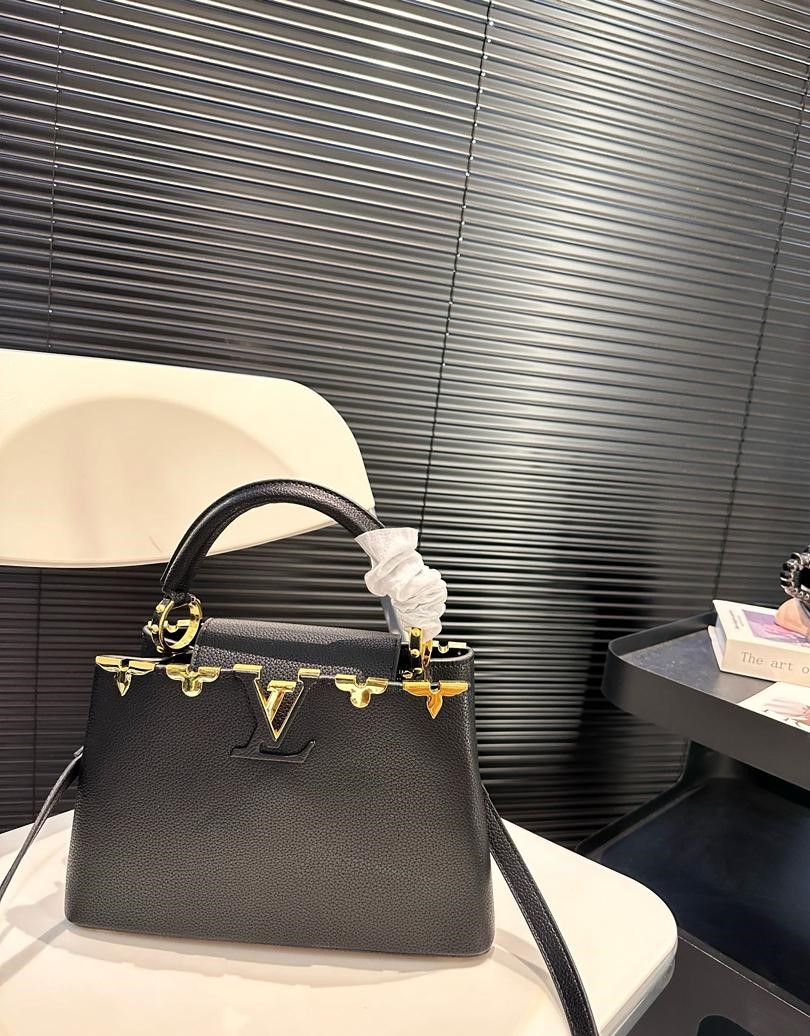 LV CAPUCINES MM BAG BLACK 27CM M54663