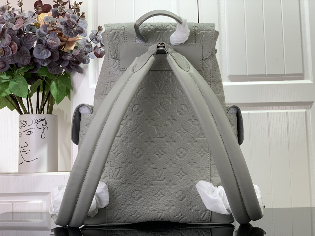 LV CHRISTOPHER PM BACKPACK KHAKI 48CM M23146