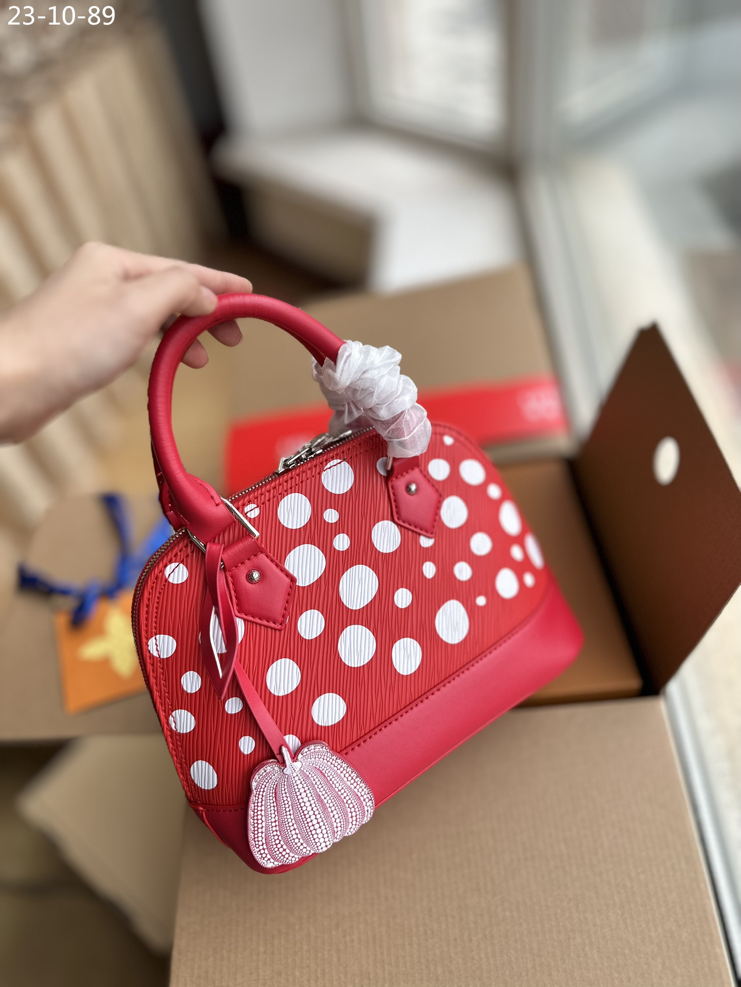 LV ALMA BB LV X YK BAG RED AND WHITE 24CM M21699