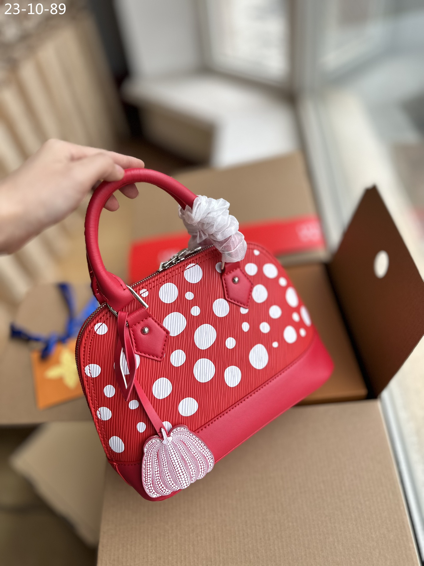 LV ALMA BB LV X YK BAG RED AND WHITE 24CM M21699