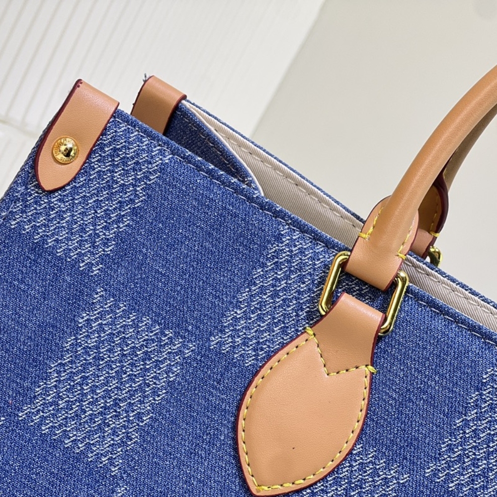 LV ON THE GO MM DAMIER DEMIN BLUE 35CM