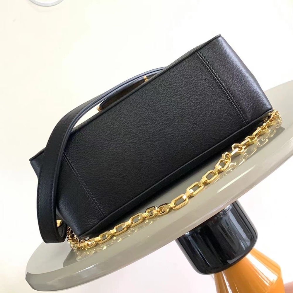 LV DAUPHINE SOFT MM CALFSKIN BLACK 24CM M25209