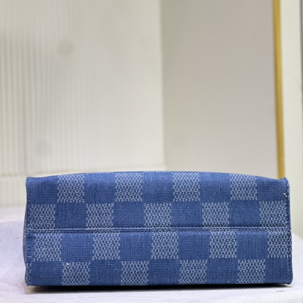 LV ON THE GO MM DAMIER DEMIN BLUE 35CM