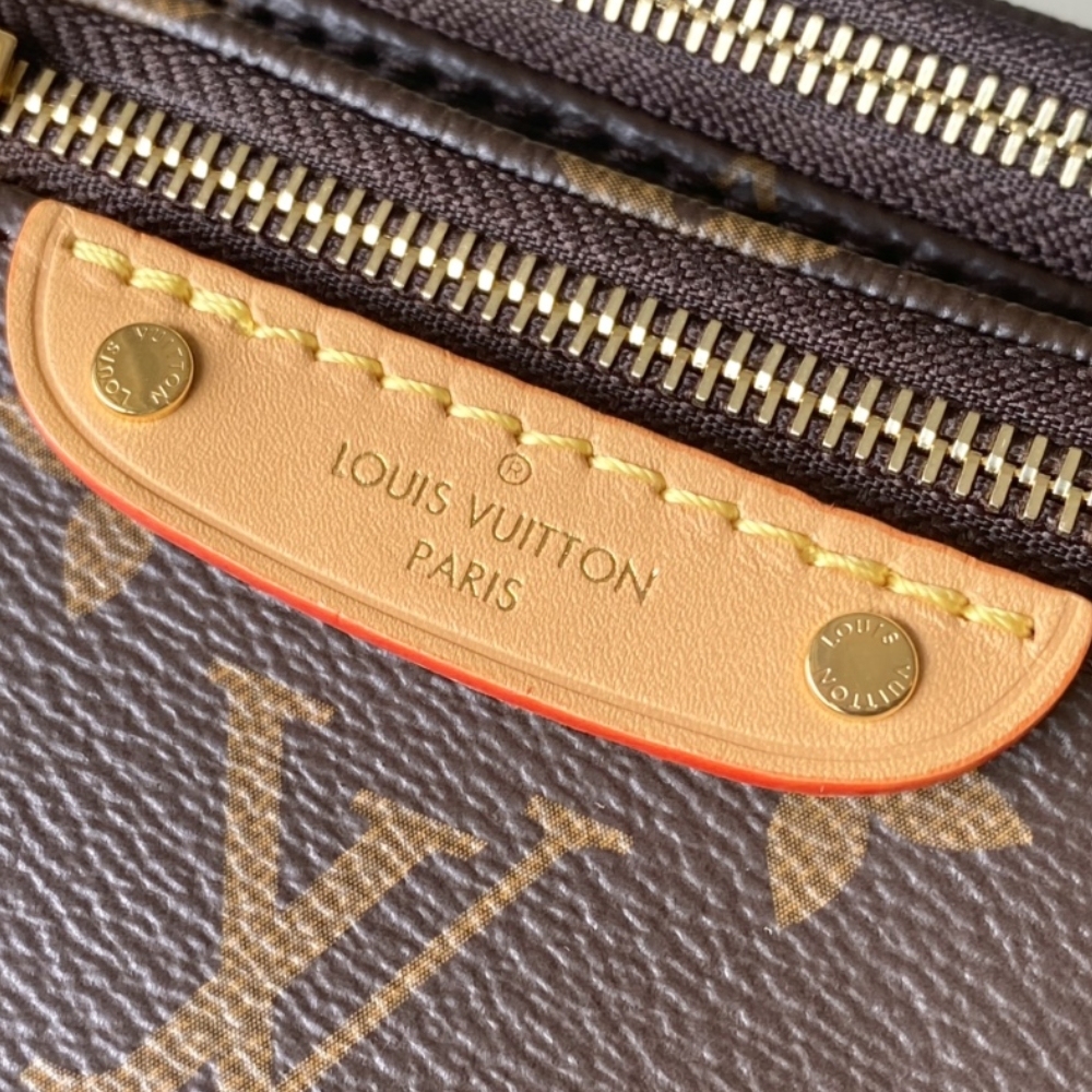 LV MINI BUMBAG BAG MONOGRAM CANVAS 17CM M82335