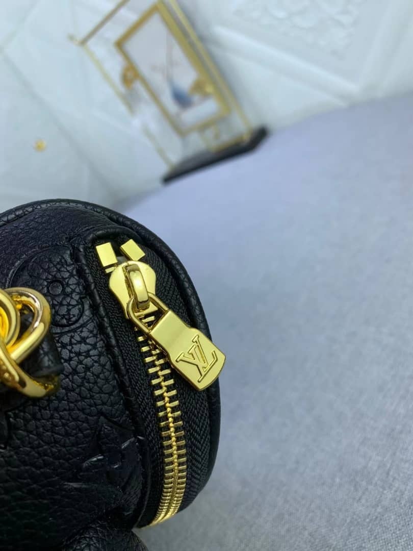 LV MINI BUMBAG BLACK MONOGRAM EMPREINTE 17CM M46917