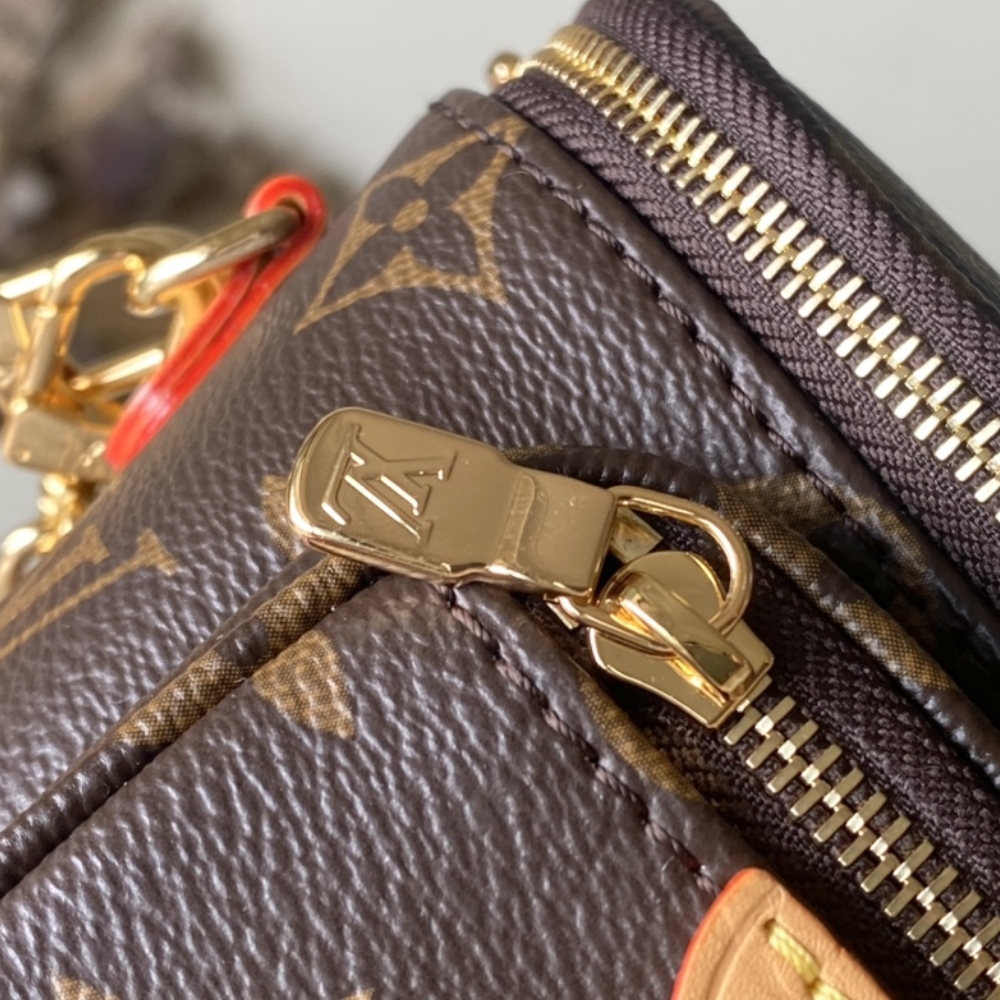 LV MINI BUMBAG BAG MONOGRAM CANVAS 17CM M82335