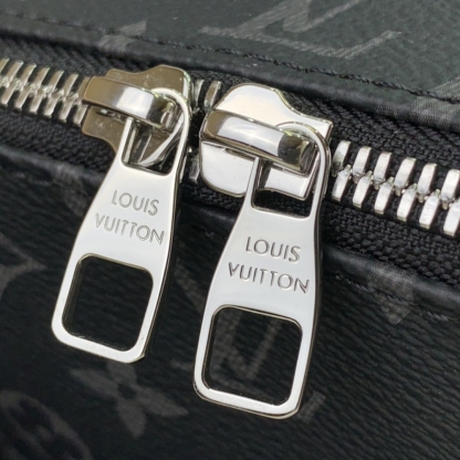 LV TOILETRY BAG MONOGRAM ECLIPSE CANVAS BLACK 24CM M11508