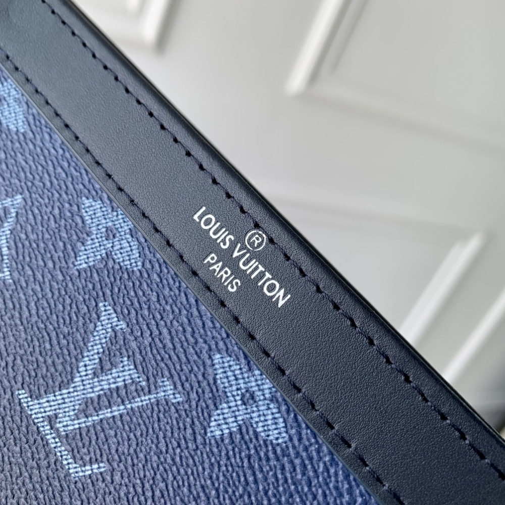 LV GASTON WEARABLE WALLET MONOGRAM GRADIENT NAVY BLUE 18CM M11544