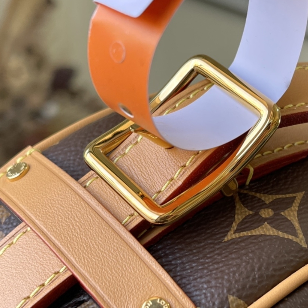 LV BOITE CHAPEAU SOUPLE PM MONOGRAM 17CM M45578