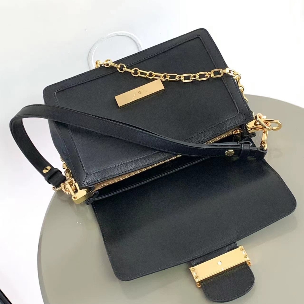 LV DAUPHINE SOFT MM CALFSKIN BLACK 24CM M25209