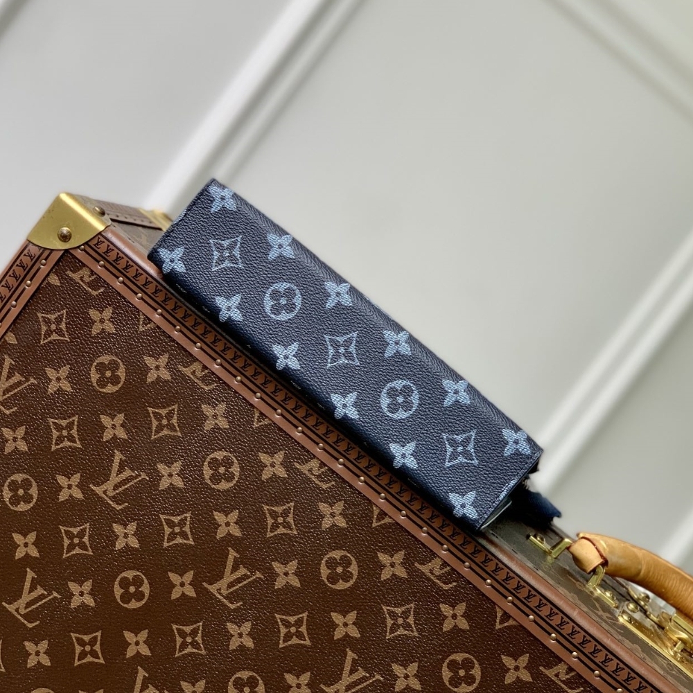 LV GASTON WEARABLE WALLET MONOGRAM GRADIENT NAVY BLUE 18CM M11544