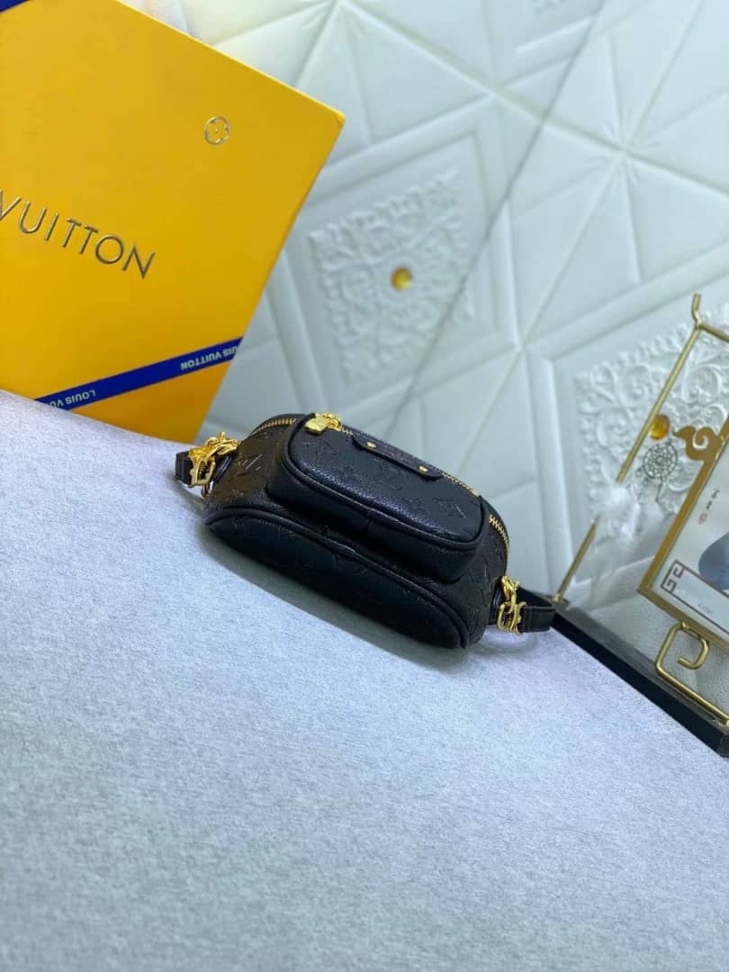 LV MINI BUMBAG BLACK MONOGRAM EMPREINTE 17CM M46917