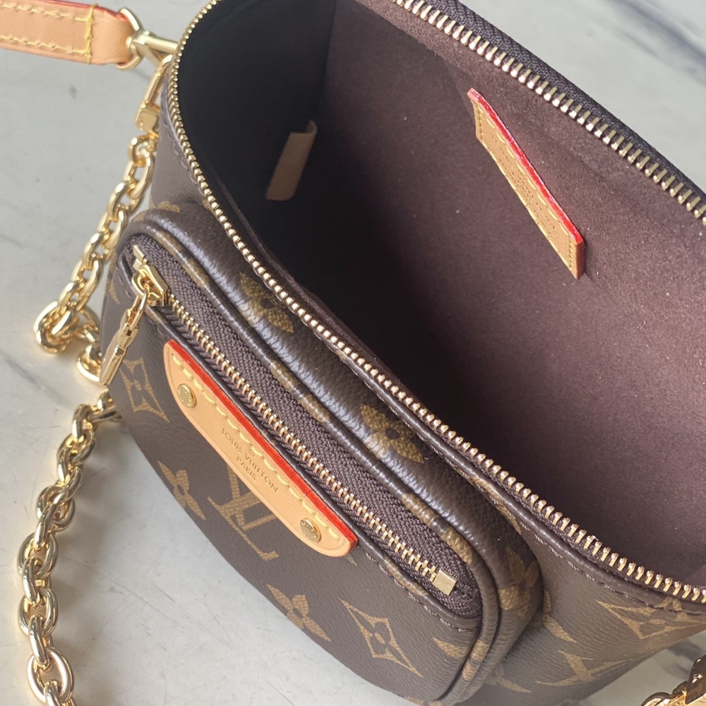 LV MINI BUMBAG BAG MONOGRAM CANVAS 17CM M82335