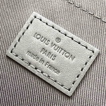 LV STEAMER PM TAURILLON MONOGRAM BLACK 25CM M24436