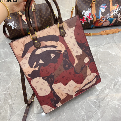 LV SAC PLAT NV BROWN 39CM M46679