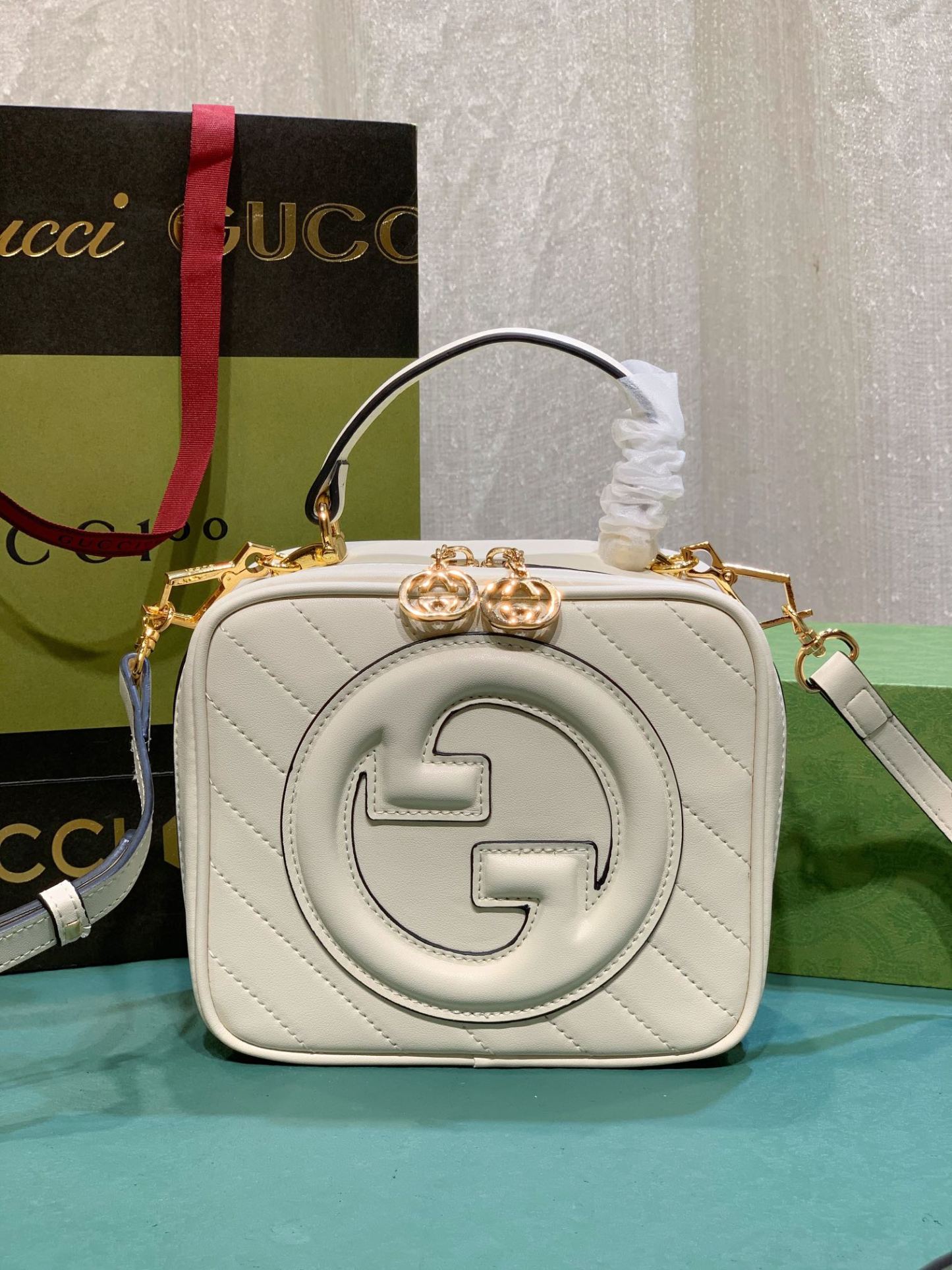 GG BLONDIE TOP HANDLE BAG WHITE 20CM 744434 1IV0G 9022