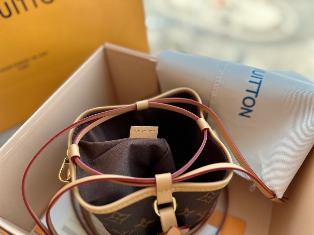 LV NOÉ PURSE BROWN AND BEIGE NOÉ PURSE 12CM M57099