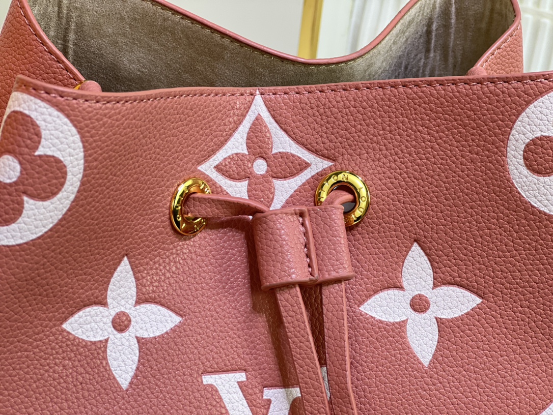 LV NÉONOÉ MM PINK 26CM M45555