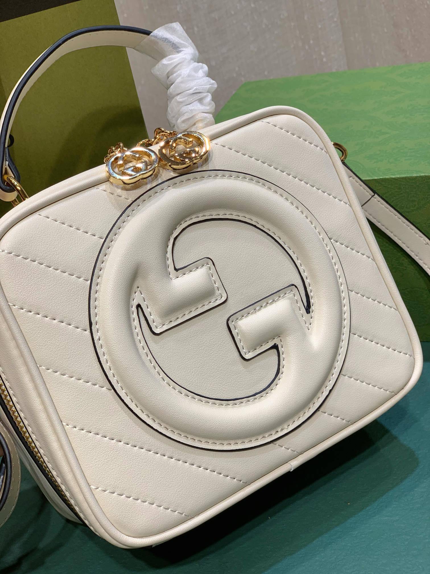 GG BLONDIE TOP HANDLE BAG WHITE 20CM 744434 1IV0G 9022