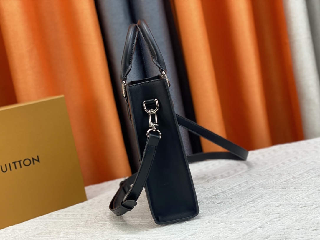 LV SAC PLAT MINI GREY AND BLACK LEATHER 22CM M46453