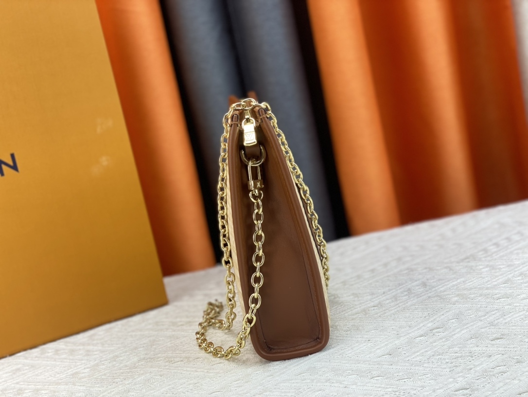 LV NATURAL RAFFIA TOILETRY POUCH ON CHAIN BROWN 17CM