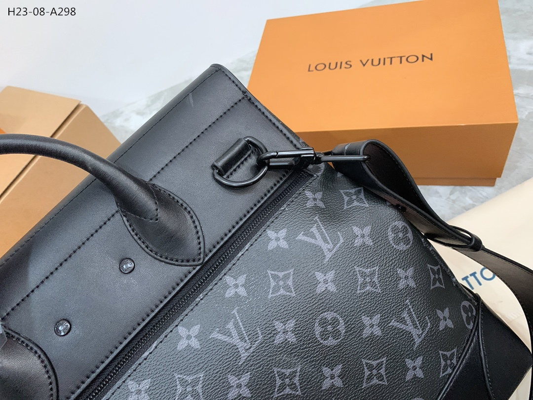 LV STEAMER MONOGRAM ECLIPSE BLACK 45CM M44731