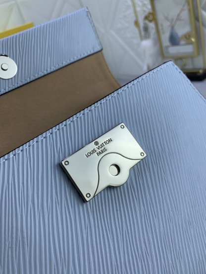 LV CLUNY MINI CLOUD BLUE 20CM M22617