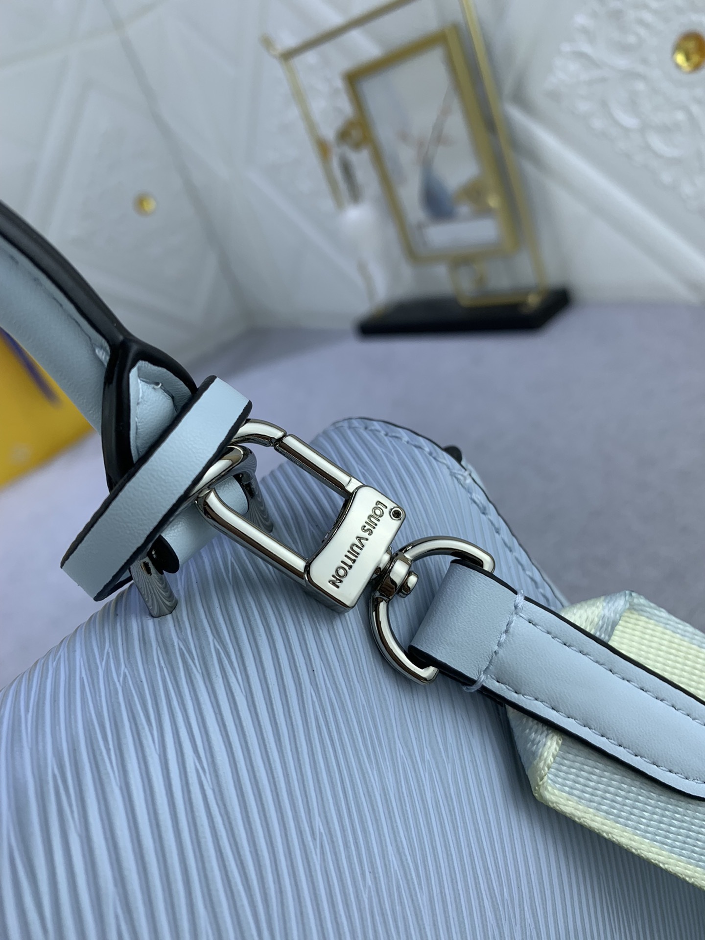 LV CLUNY MINI CLOUD BLUE 20CM M22617