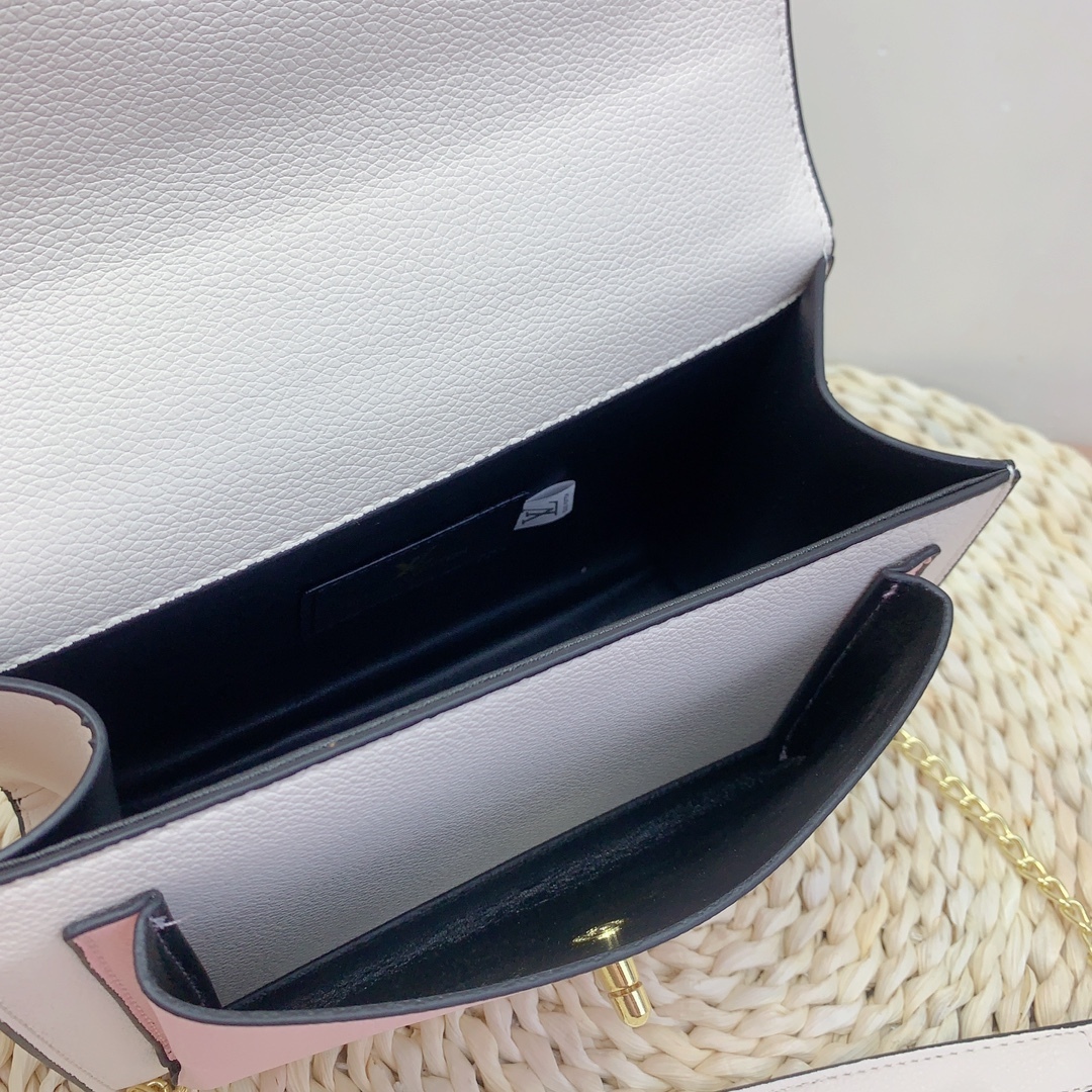 LV MYLOCKME SATCHEL CHAIN BAG ROSE TRIANON 23CM M22190