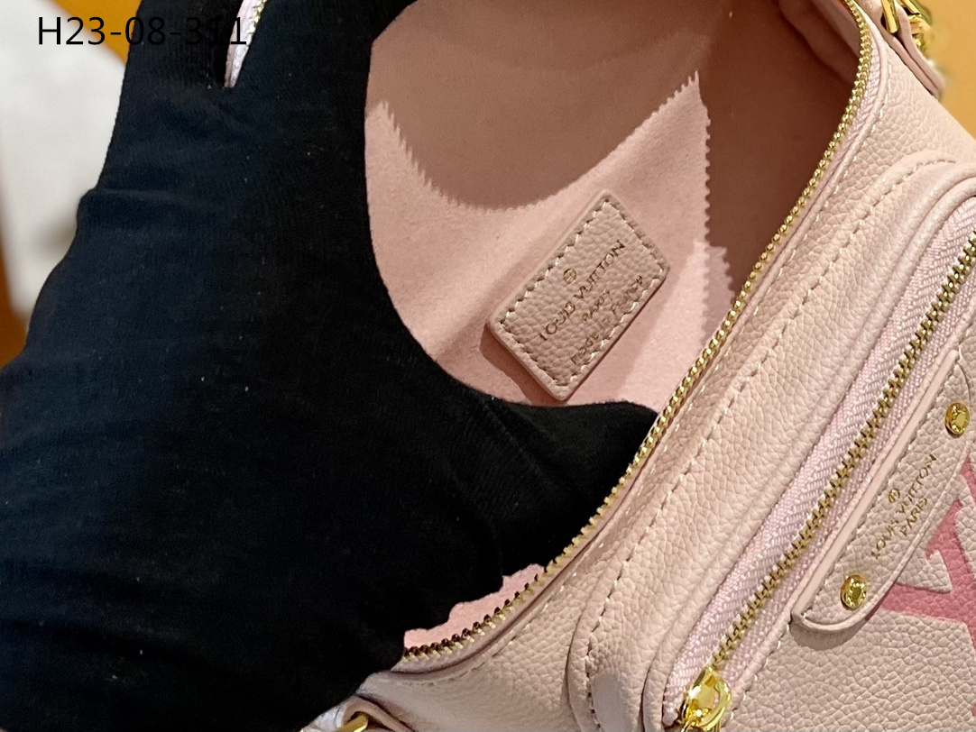 LV MINI BUMBAG PINK 18CM M82347