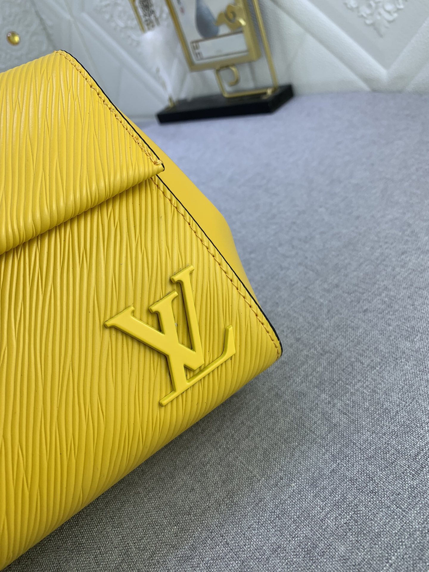 LV CLUNY MINI YELLOW 20CM M22616