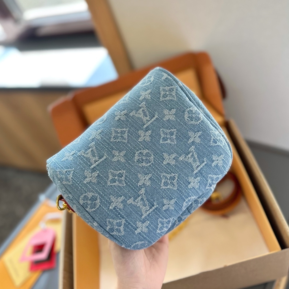 LV MINI BUMBAG MONOGRAM DENIM SKY BLUE 18CM M83353