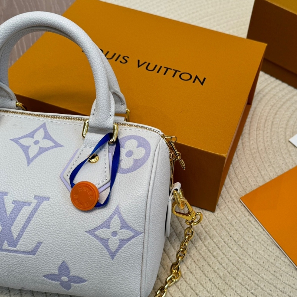 LV SPEEDY BANDOULIÈRE 20 WHITE AND PALE LAVENDER 20CM