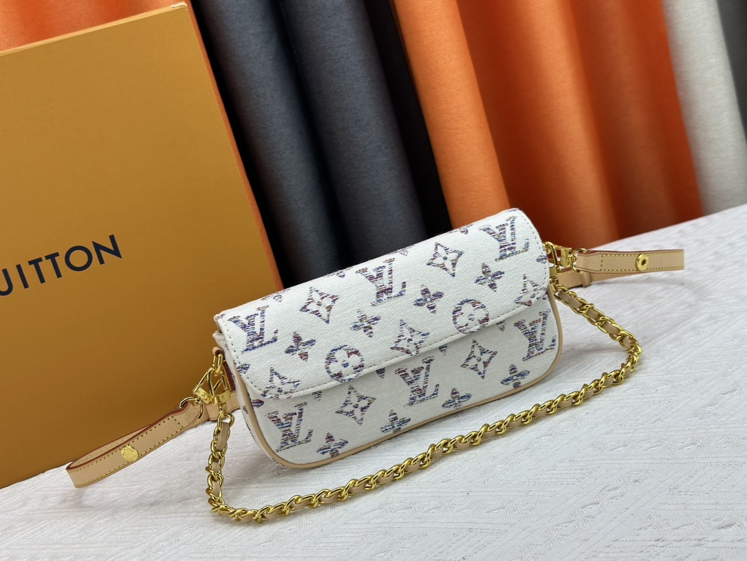 LV WALLET ON CHAIN IVY MULTICOLOR WHITE 23CM M83499